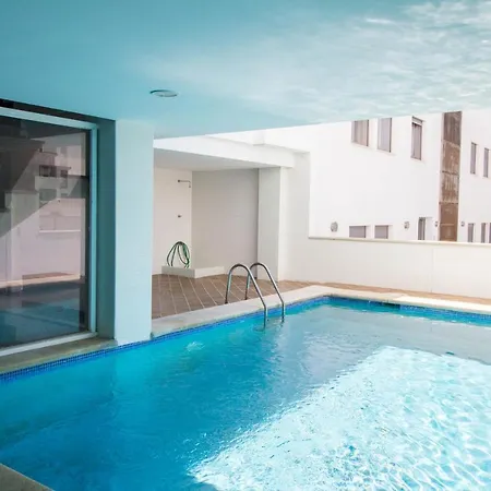 Precioso Con Wifi Y A/c